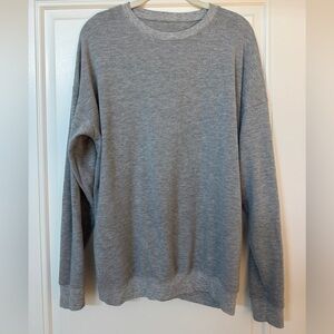 Alo Yoga Soho Pullover Sweatshirt - Heather Gray